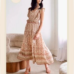 By The River Krysta Beige Floral Print Tiered Ruffle Maxi Dress Small